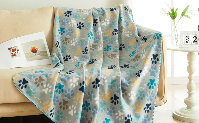 Mainstays Fleece Throw Blanket