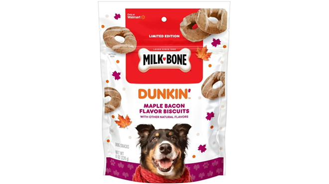 Milk Bone Dunkin Maple Bacon Flavor Vanilla Dipped Dog Treats