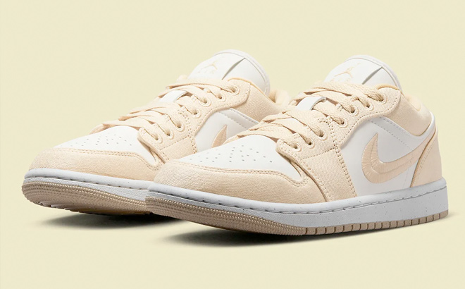 Nike Air Jordan 1 Low SE Womens Shoes MuslinSailCoconut MilkLegend Pink