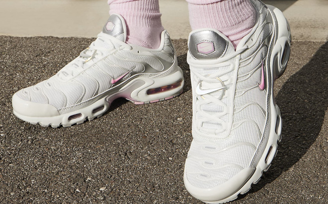 Nike Air Max Plus Shoes