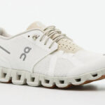 On Cloud 2 Womens Running Shoes in White Sand Color