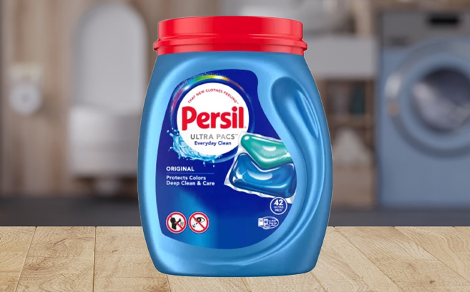 Persil Ultra Pacs Original Everyday Clean Laundry Detergent 42 Count in the Bathroom