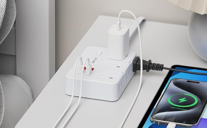 Surge Protector Power Strip with Flat Plug