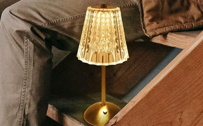 Table Lamp in Gold Fountain Color