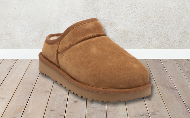 UGG Classic Womens Slippers in Brown