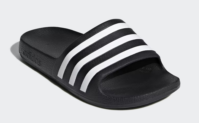 1 Adidas Adilette Aqua Kids Slides