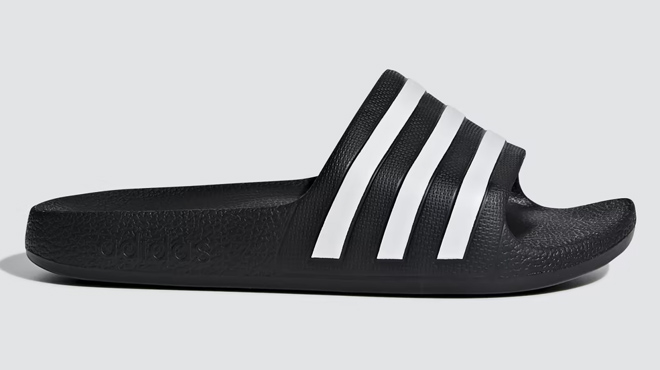 2 Adidas Adilette Aqua Kids Slides