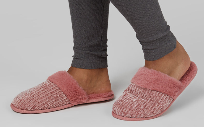 32 Degrees Womens Cozy Chenille Slippers