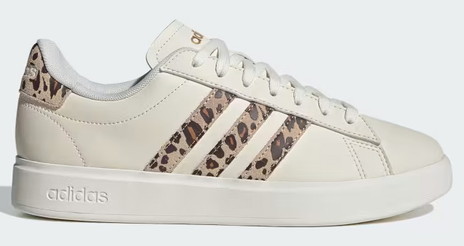 Adidas Grand Court 2 0 Womens Shoes in Beige Color