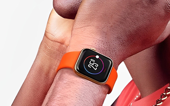 Apple Watch Band on the Hand