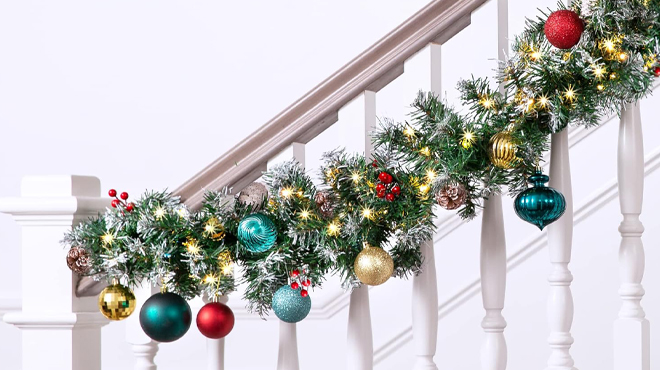 Best Choice Products 9 Foot Pre Lit Pre Decorated Christmas Garland