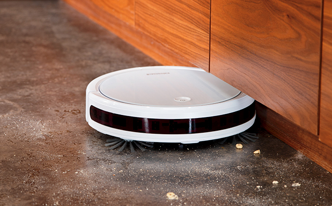 Bissell SpinWave Wet Mop and Dry Robot Vacuum Cleaining Hard Wood Floors