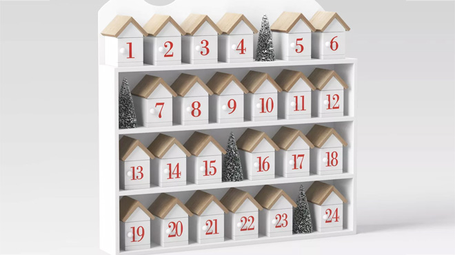 Christmas Wood House Countdown Calendar