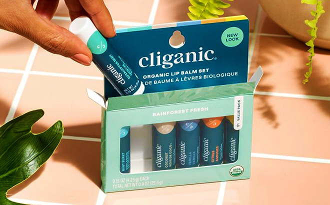 Cliganic Organic Lip Balm Set