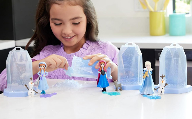 Disney Frozen Small Doll Ice Reveal