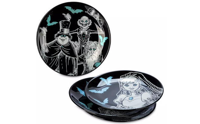 Disney The Haunted Mansion Plate Set