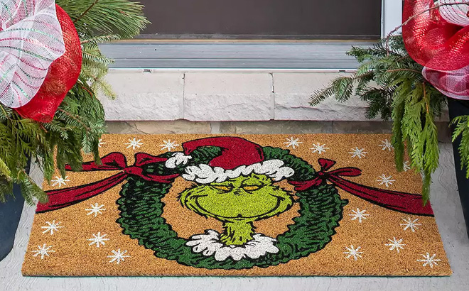 Dr Seuss How the Grinch Stole Christmas Doormat