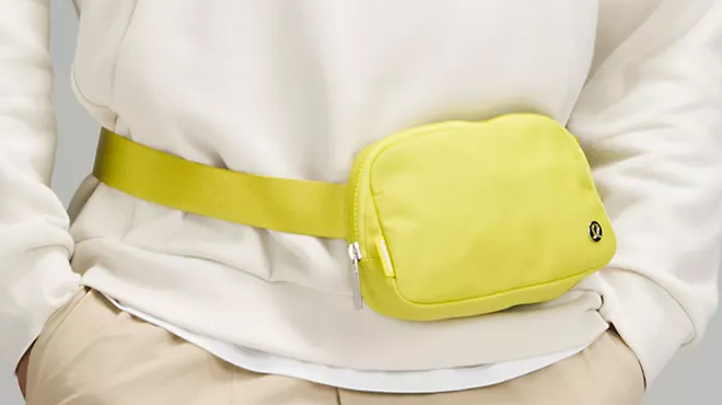 Everywhere Belt Bag 1L in Yellow Serpentine