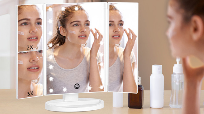 Fascinate Trifold Vanity Mirror with Lights