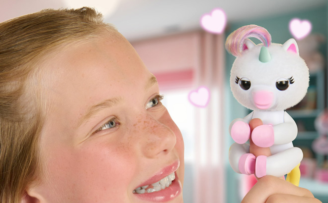 Fingerlings Interactive Baby Unicorn Lulu