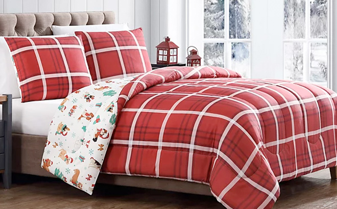 Hallmart Collectibles Holiday Dogs 3 Pc Comforter Sets