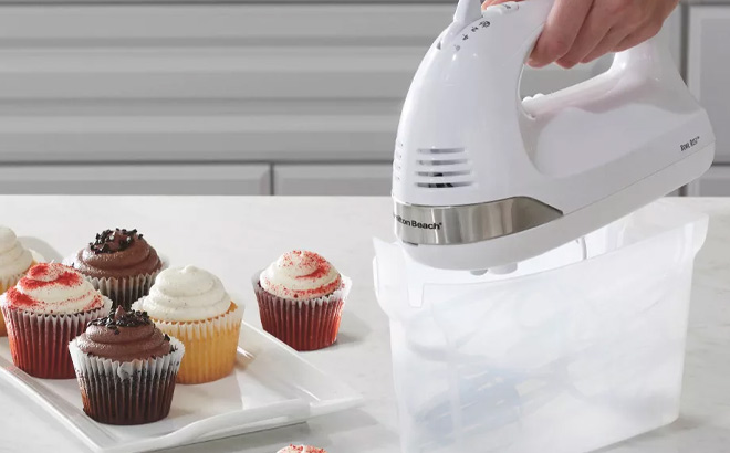 Hamilton Beach 6 Speed Hand Mixer