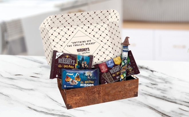 Hersheys Harry Potter Milk Chocolate Halloween Candy Gift Box