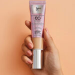 IT Cosmetics CC Cream Illumination Foundation