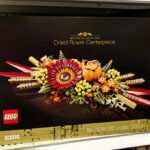 LEGO Icons Dried Flower Centerpiece 812 Piece Set