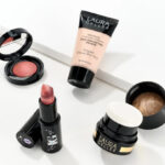 Laura Geller 4 Piece Customer Choice Beauty Awards Winners Kit