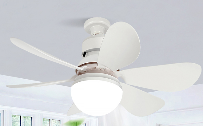 MZVUL Socket Ceiling Fan with Light and Remote