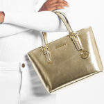 Michael Kors Jet Set Top Zip Tote Bag