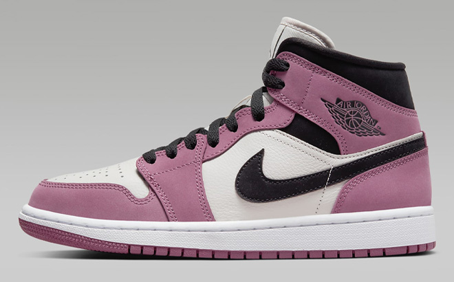 Nike Air Jordan 1 Mid SE Womens Shoe