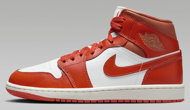 Nike Air Jordan 1 Mid Shoe