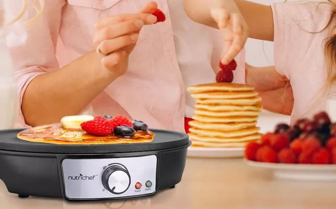 NutriChef Electric Crepe Maker Griddle