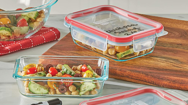 Pyrex Freshlock Glass Food Storage Container