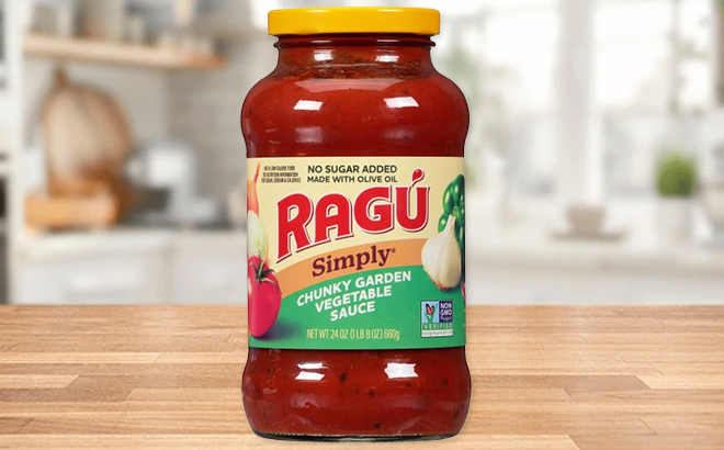 Ragu Simply Pasta Sauce with Chunky Garden Vegetables