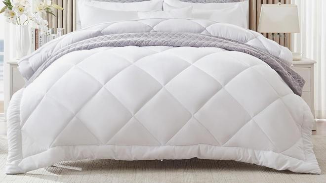 Sleep Zone Full Reversible Comforter 2