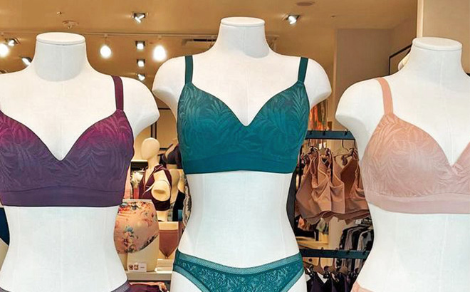 Soma Enbliss Bras on Mannequins