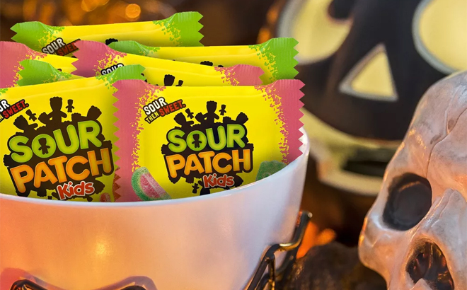 Sour Patch Kids Sour Patch Watermelon Halloween Candy Variety Pack Treat Size