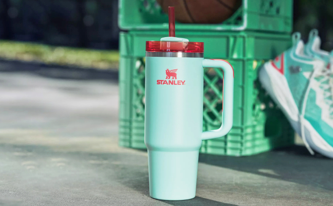 Stanley x Moolah Quencher H2 0 FlowState Tumbler in Turquoise Color