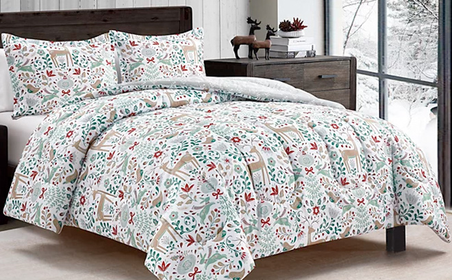 Sunham Holiday Deer 3 Pc Comforter Sets