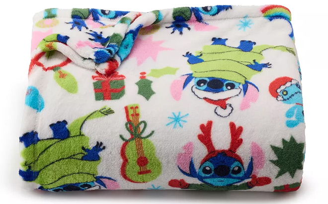 The Big One Disneys Holiday Oversized Supersoft Plush Throw Blanket