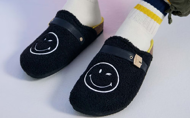 Womens Dr Scholls X Smileyworld Louis Clog in Black