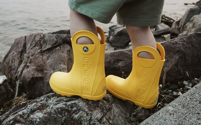 1 Crocs Kids Handle It Rain Boots