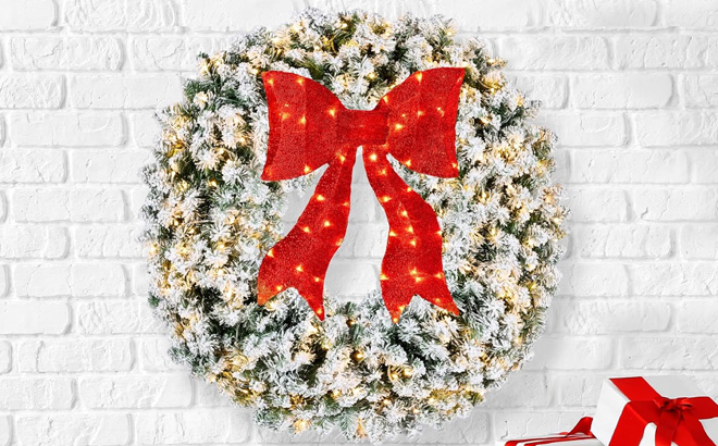 30 Inch Pre Lit Christmas Wreath