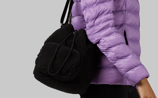 32 Degrees Cozy Sherpa Bucket Bag