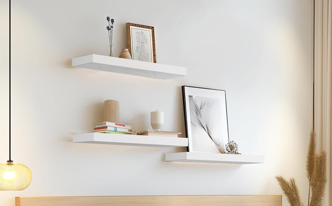 Amada Homefurnishing Floating Shelves 3 Piece