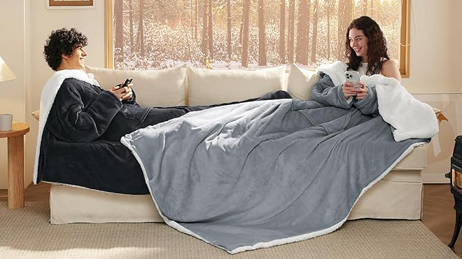 Bedsure Wearable Blanket with Sleeves and Pocket