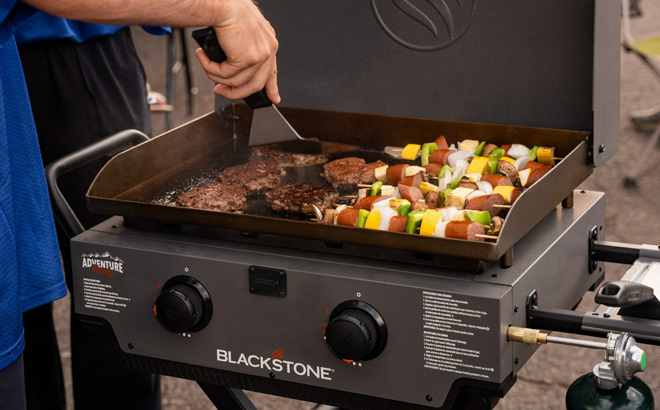 Blackstone 2 Burner 22 Inch Propane Griddle